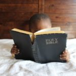 20 Ayat Alkitab Tentang Kesembuhan yang Menguatkan Iman